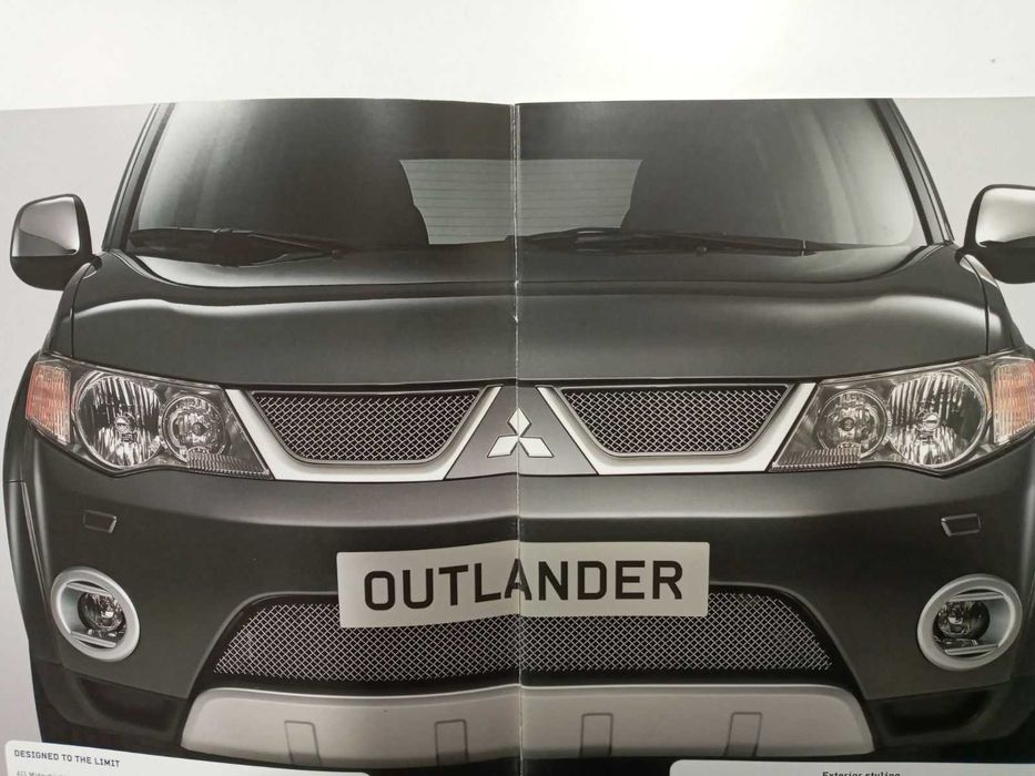 Решетка радиатора Спорт Mitsubishi Outlander XL M313901A31