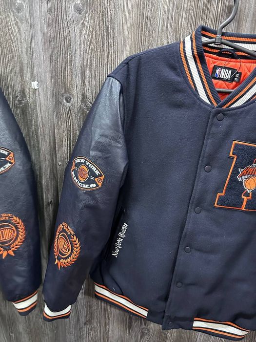 Куртка недорога, крута