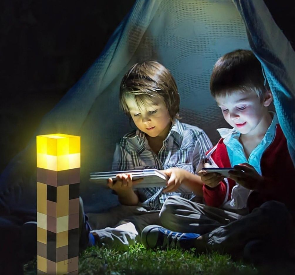 Lampka Nocna Minecraft różne kolory świecenia .