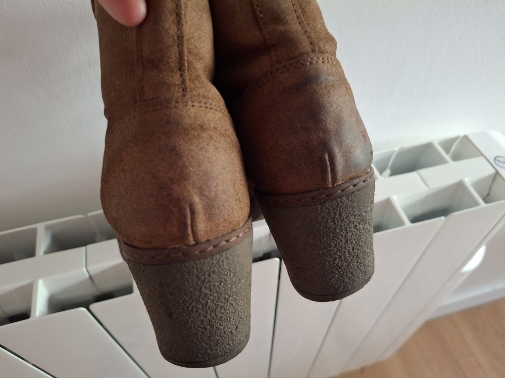 Botas em Pele de Senhora 37