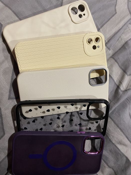 чохол на айфон 11