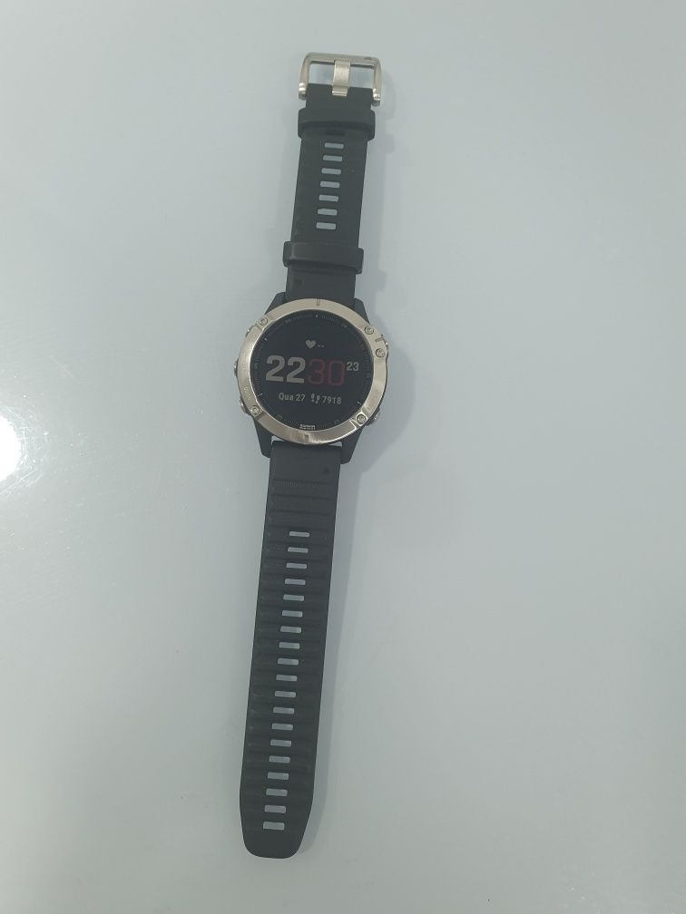 Garmin  fenix  6