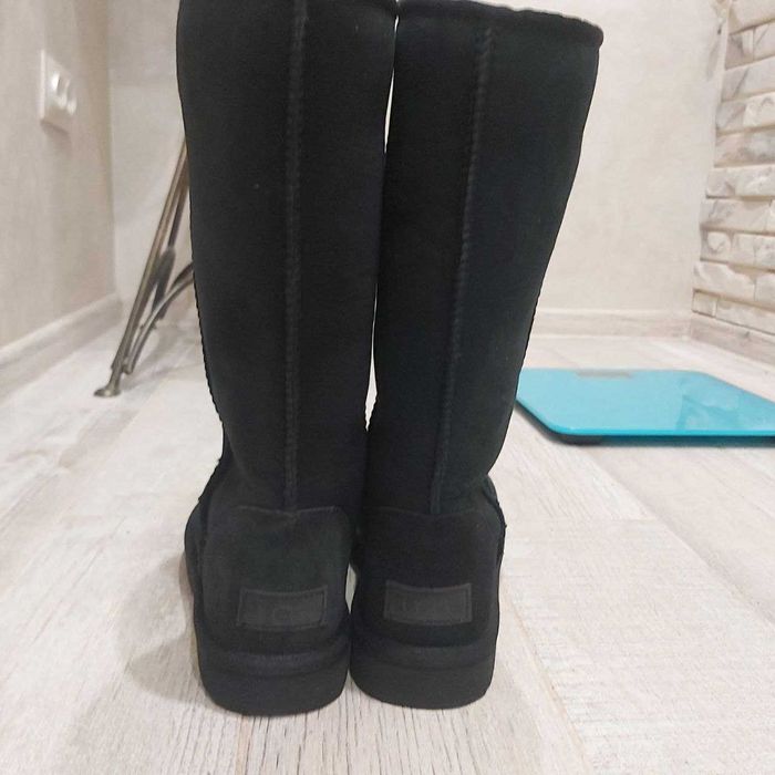 UGG  Classic Tall II 38 размер