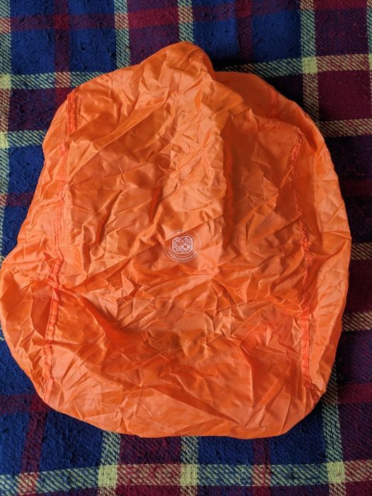 Дождевик на рюкзак, чехол от дождя и снега