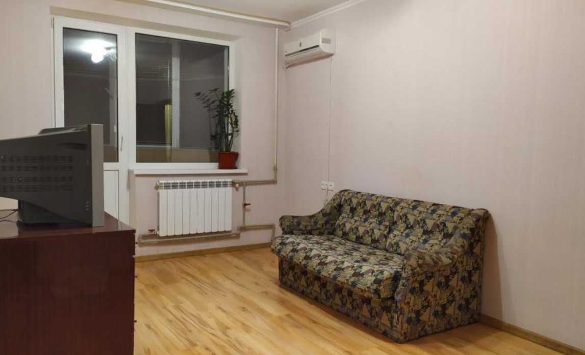 В продаже 1 к. Героев Харькова мк-район солнечный