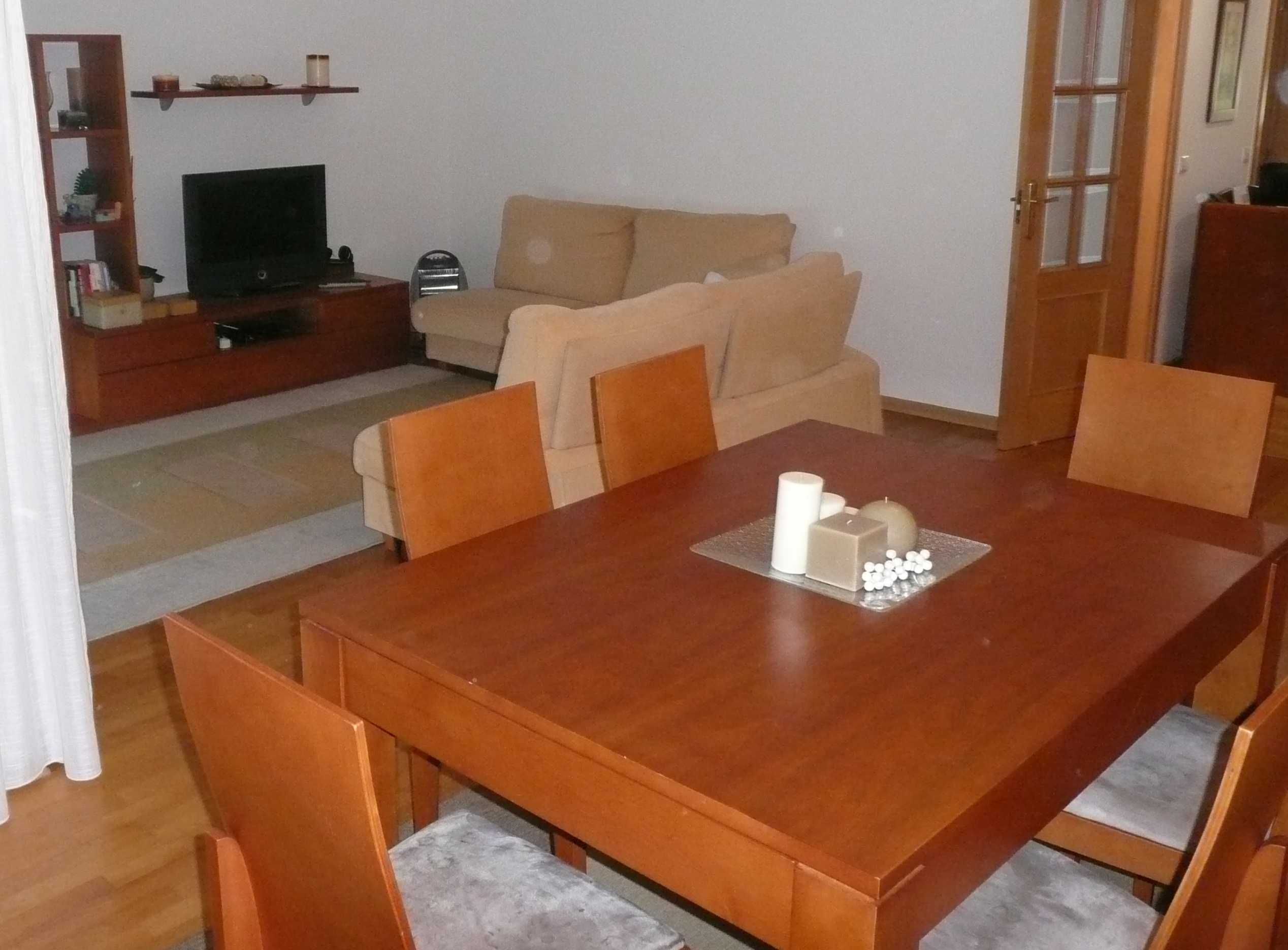 Mesa jantar com cadeiras - cerejeira maciça