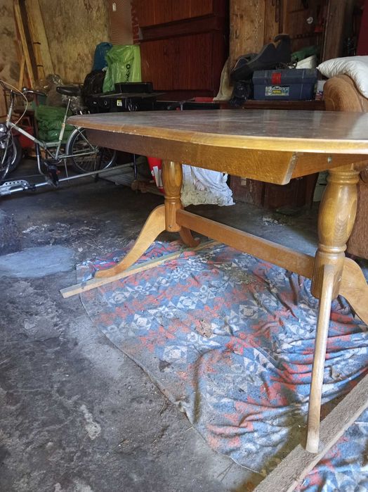 stół +krzesła dębowe