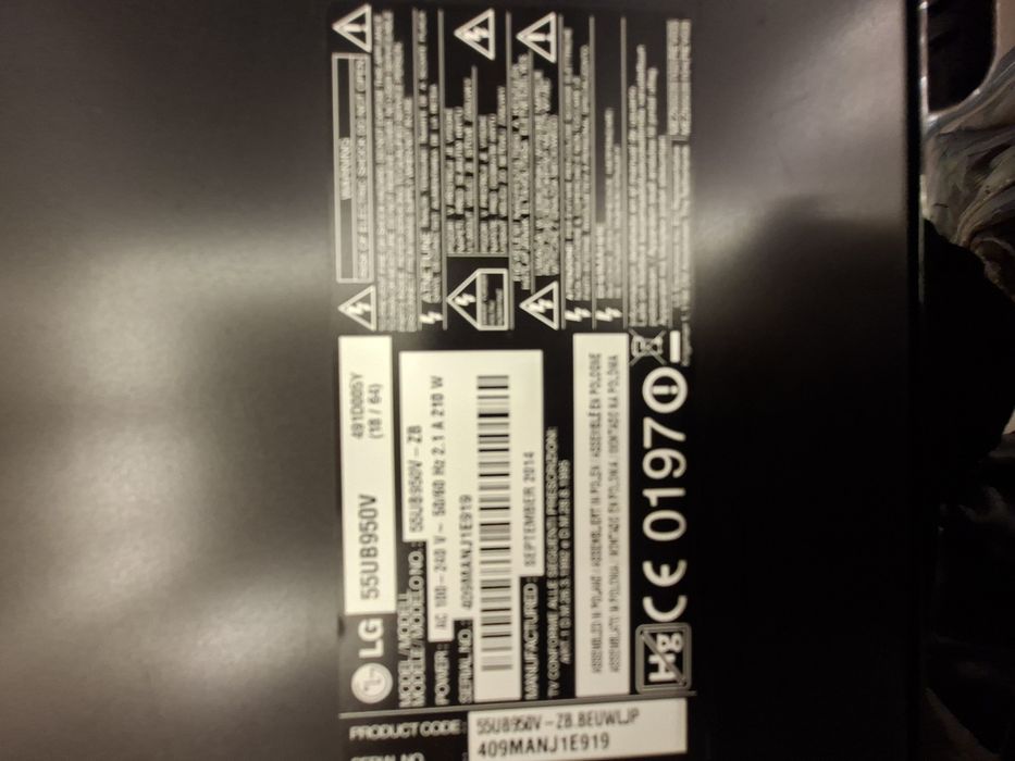 Televisão 3D lj com 2 comandos