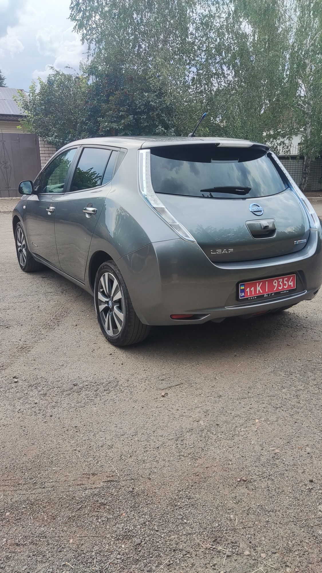 Продам Nissan leaf Tekna
