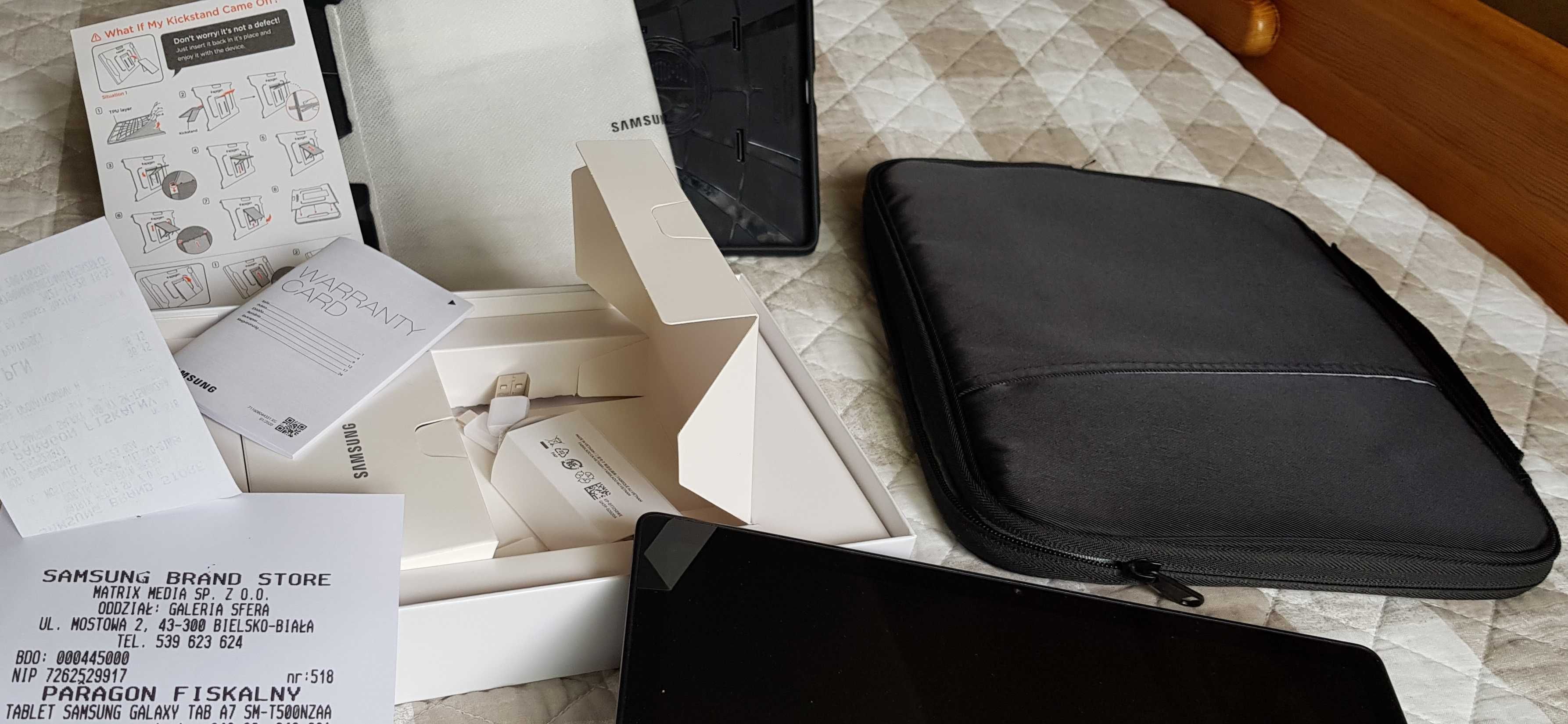Tablet Samsung Tab A7 z etu Spigen i pokrowcem, nigdy nie używany !