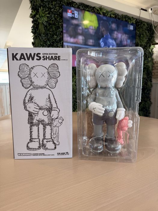 Boneco Astro Boy Kaws