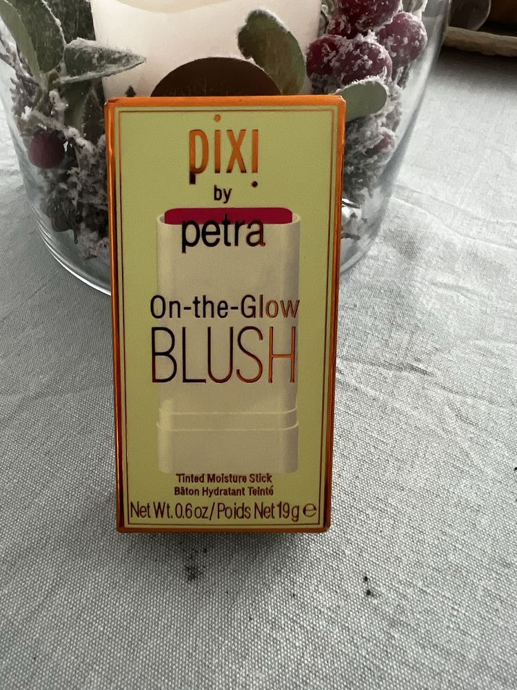 Pixi róż on the glow Blush nowy