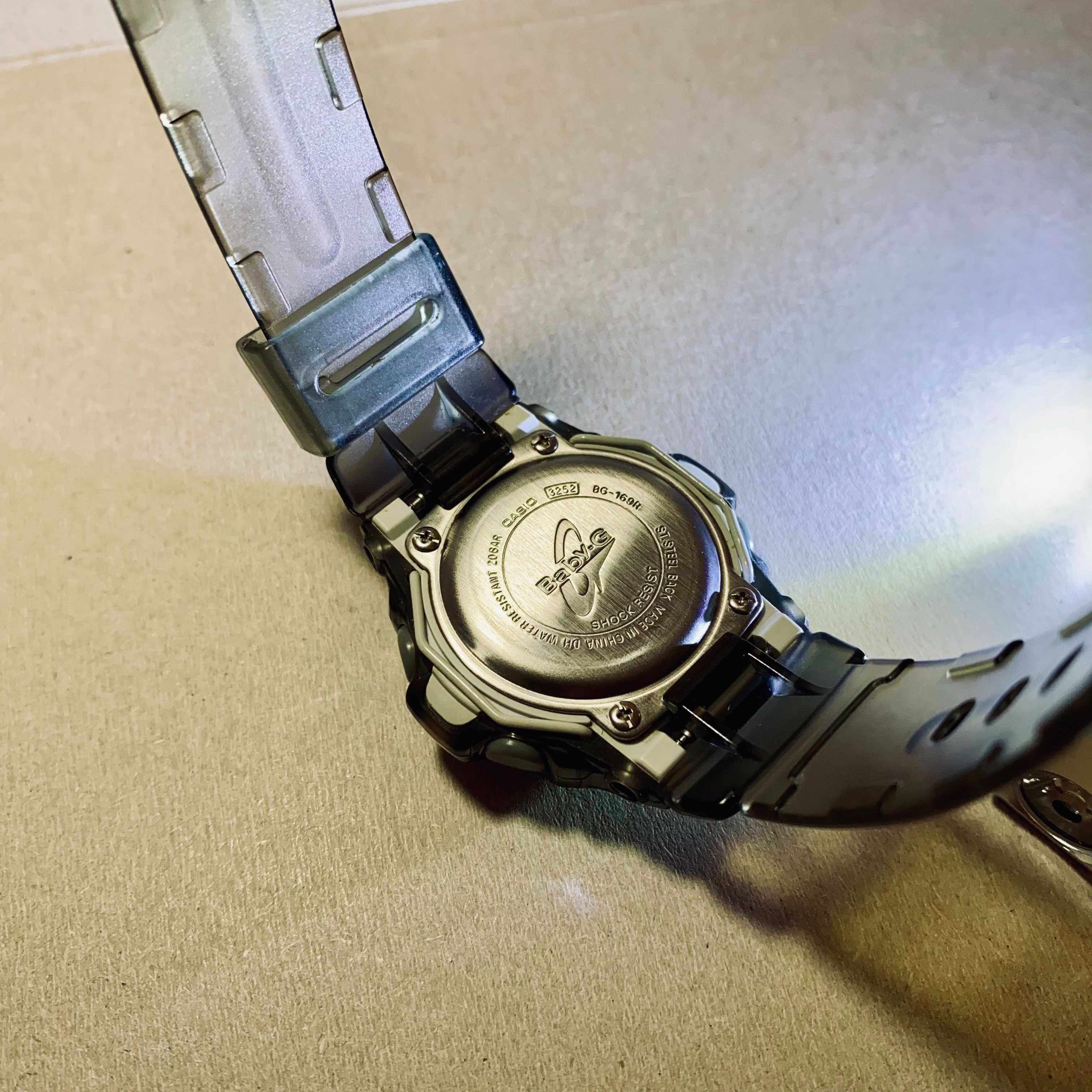 Retro zegarek Casio Baby-G BG-169R