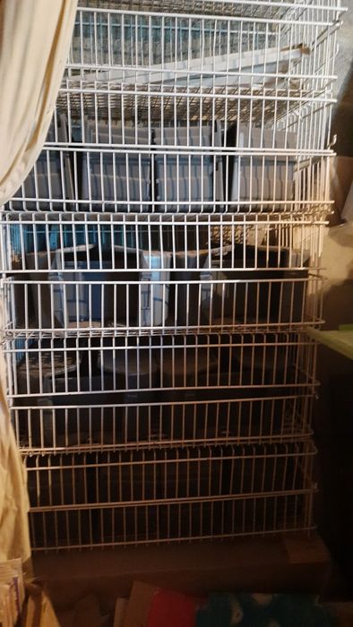 Стілажі металеві з ковшиками