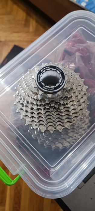 Касета Shimano cs-r7000 11 швидкостей 11-28