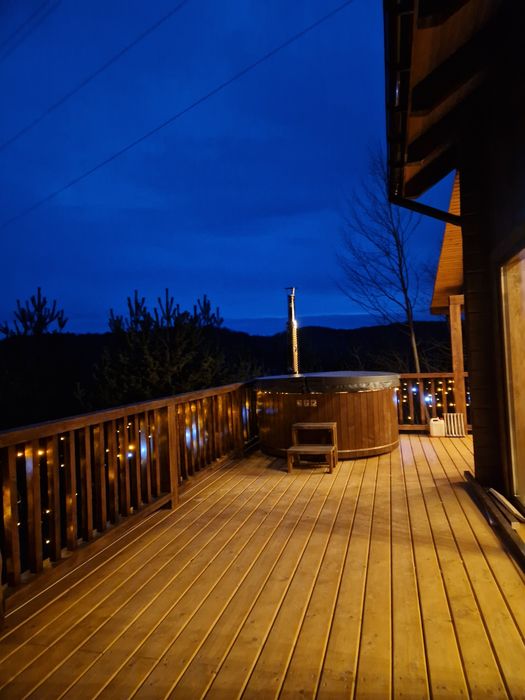 Оренда котеджу з освіжаючим джакузі  в горах(NiceHouse 2)