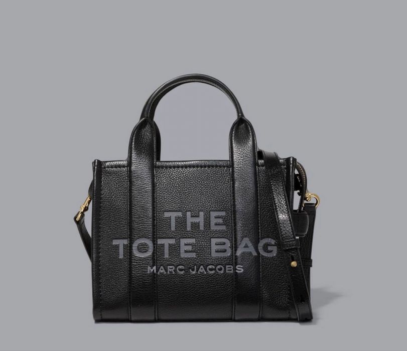 Сумка шкіряна  від Marc Jacobs.