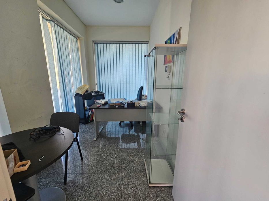 Aluguer Loja - Restauração / Comercio / Serviços - Centro de Ermesinde