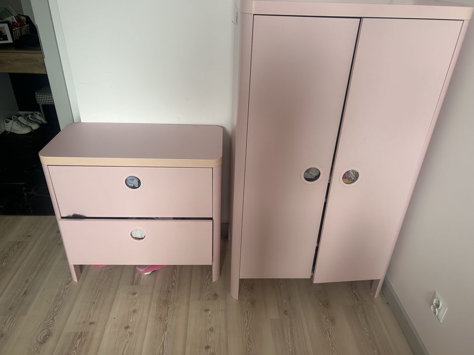 Meble do pokoju dla dziewczynki