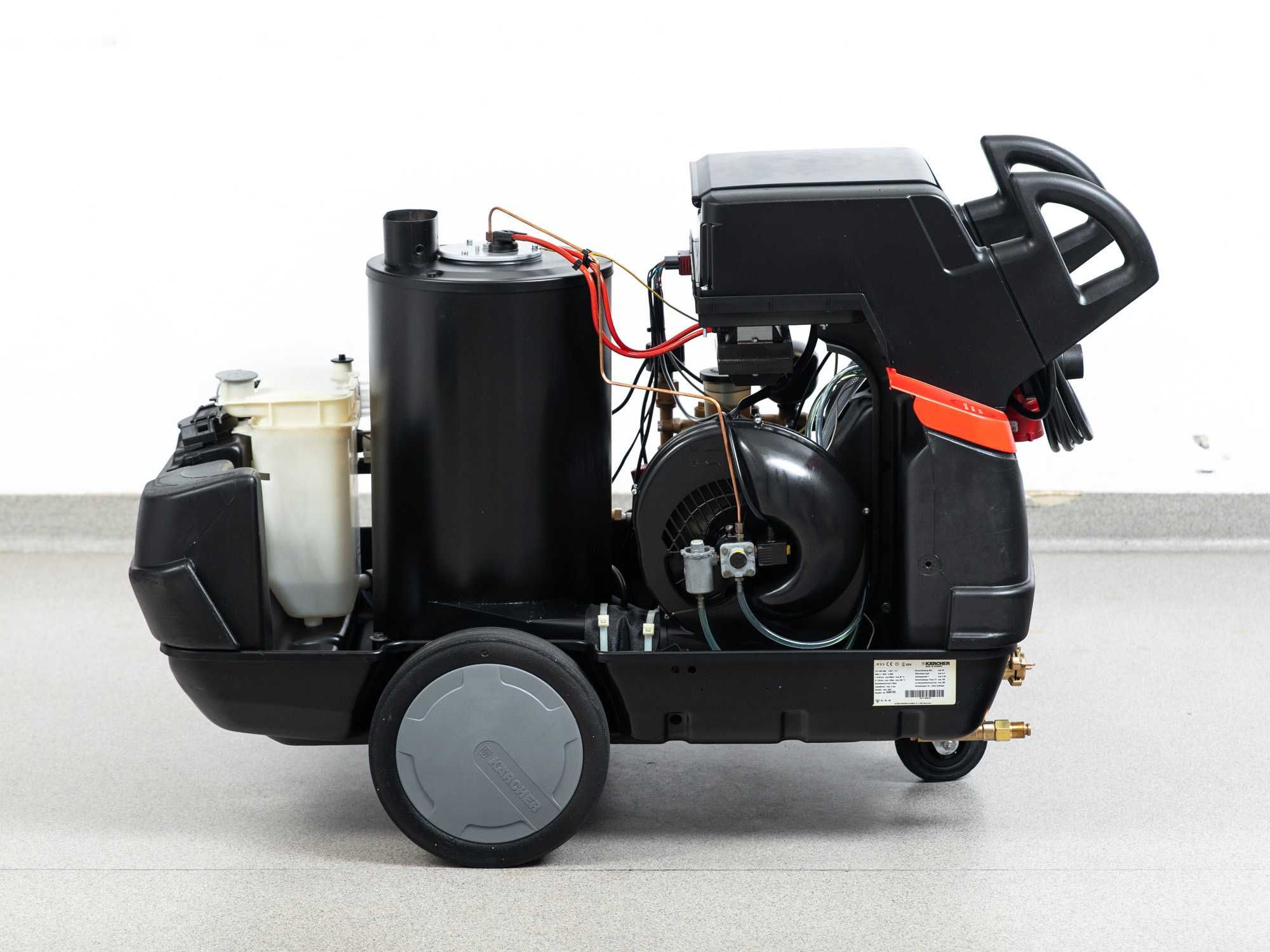 MYJKA CIŚNIENIOWA KARCHER HDS 995 180bar 1000l/h 400V 6,8kW 9000 netto
