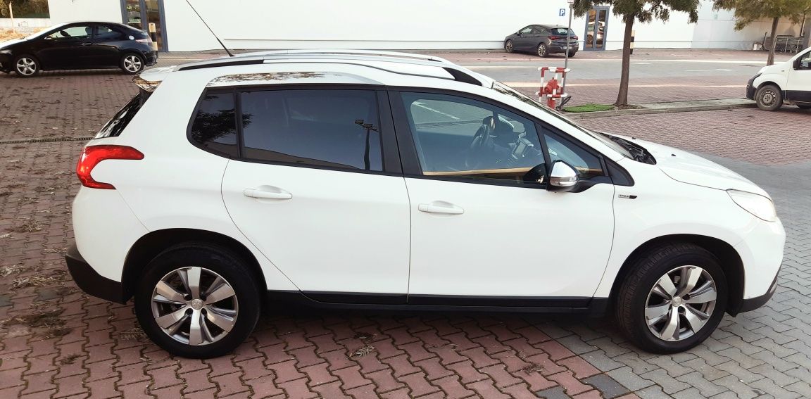Peugeot 2008 1.6hdi 2015