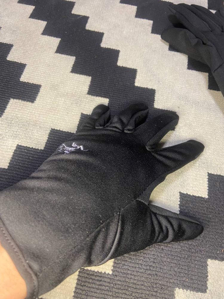 Рукавиці arcteryx