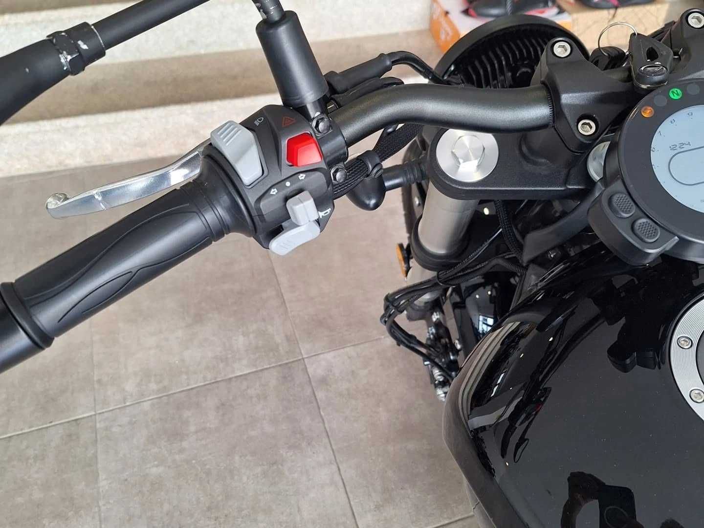 KEEWAY RK V125C 9meses