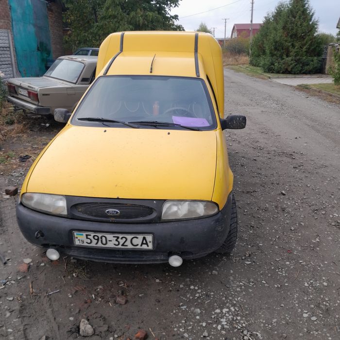 Продам форд курьер