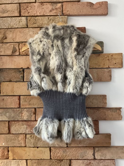 Damski bezrękawnik z futra naturalnego, króliczego, rozmiar S/XS