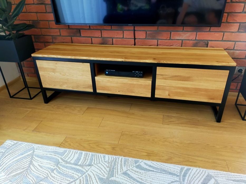 Szafka RTV w stylu loft