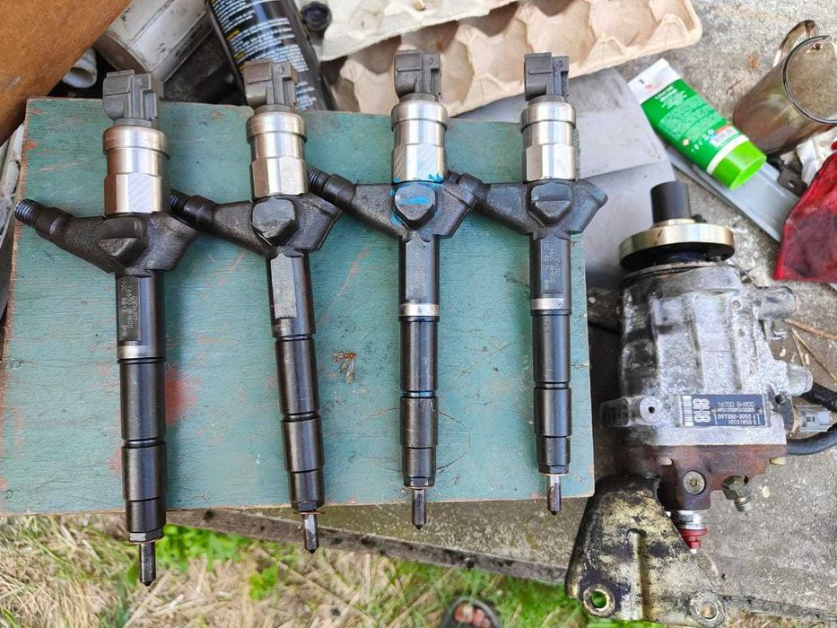 Продам форсунки DENSO 16600 8Н800 разом з топливною апаратурою
