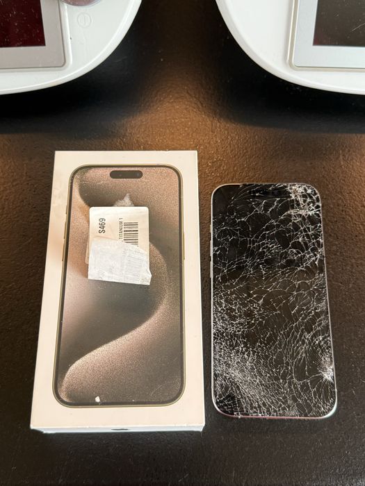 iphone 15 pro uszkodzony