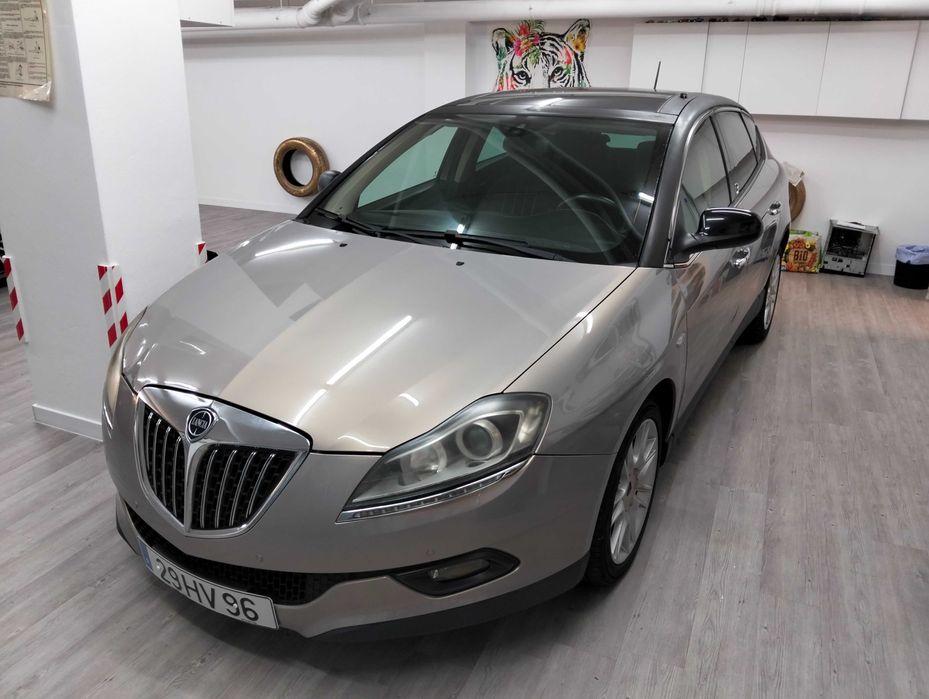 lancia delta platinium 1.6 jtd