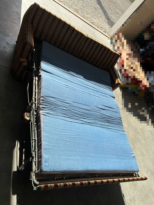 Conjunto de Sofá com cama + Poltronas - Qtd. 1 Und.