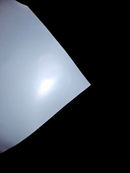 Likwidacja, więc wyprzedaż 3,30pln za metr Okleina biała połysk samopr