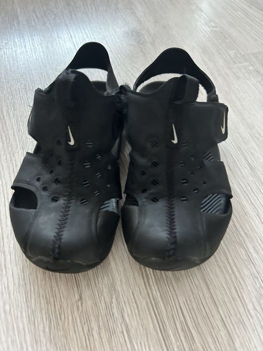 Sandały kapcie Nike Sunray rozmiar 28 czarne