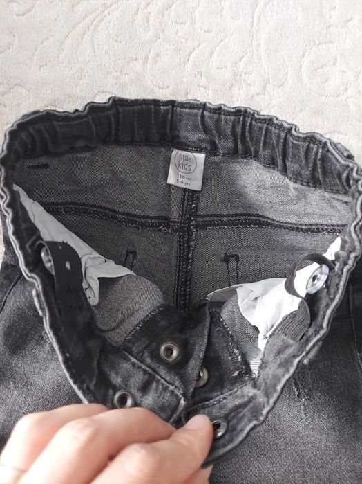 Стильні джинси для дівчинки, розмір 116
