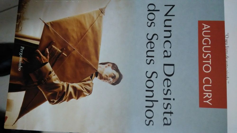 NUNCA desista dos seus sonhos