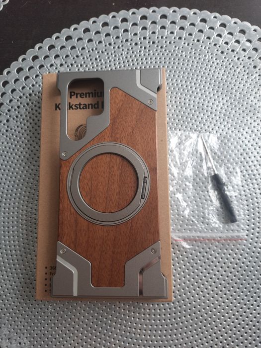 Etui metalowe - 75 zł Galaxy S22 Ultra