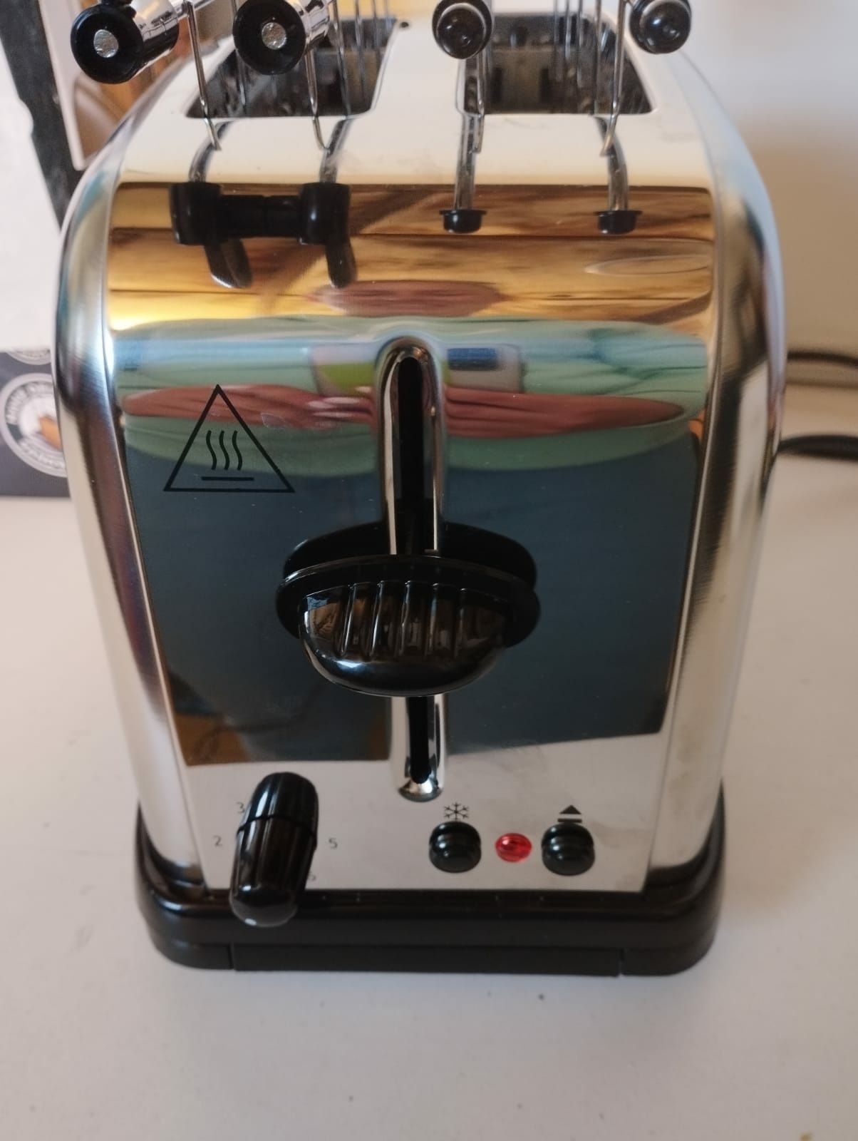 Toster Russell Hobbs
