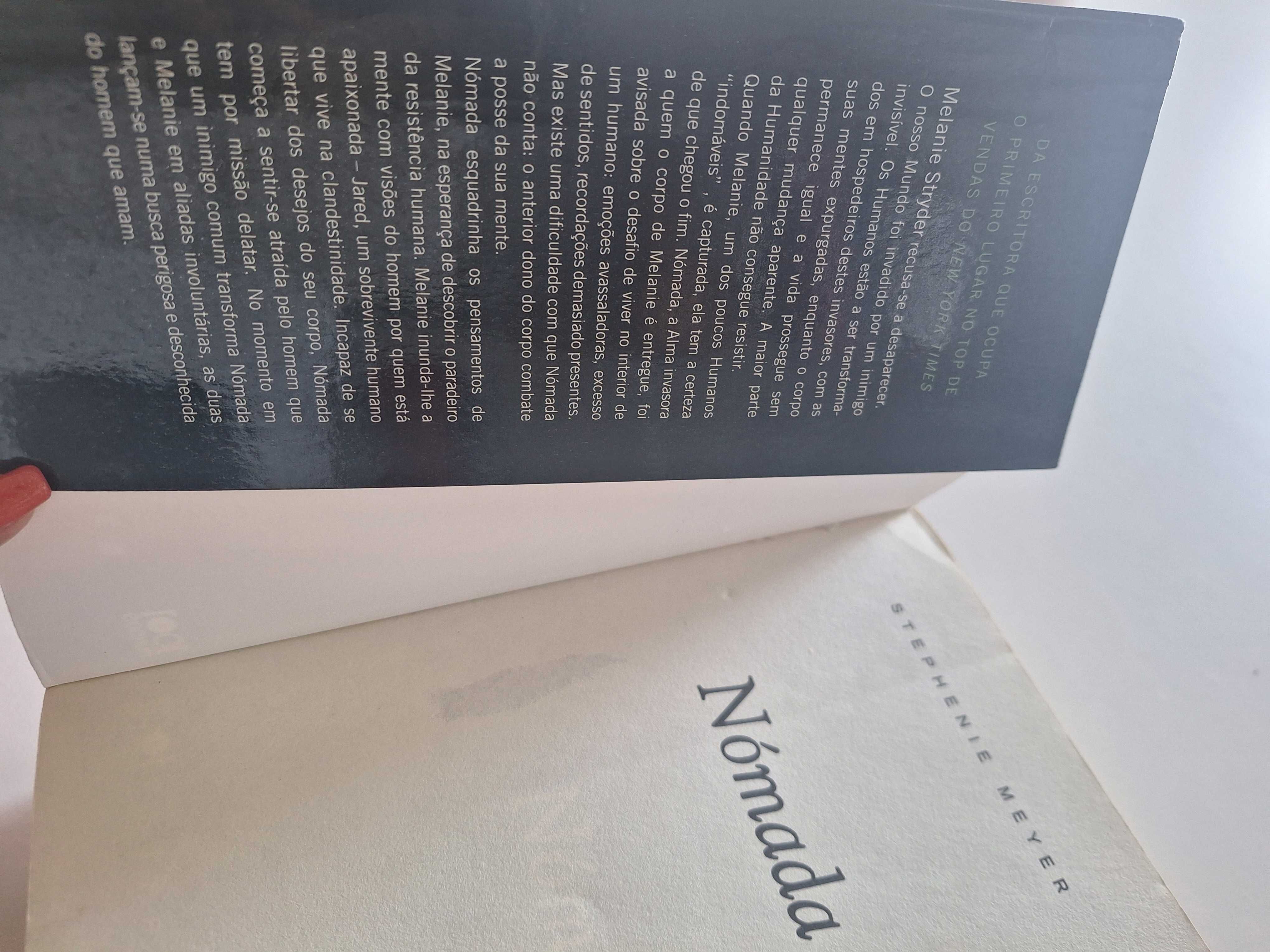 Livro Nómada de Stephenie Meyer