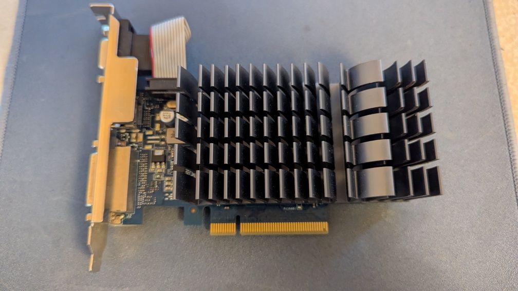 Видеокарта Asus Nvidia 710 1gb
