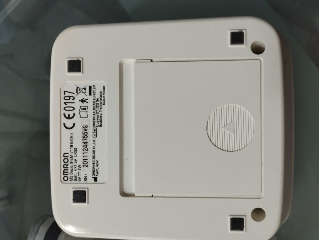 Tensiometro Omron m2 basic
