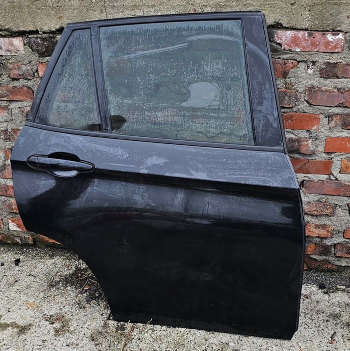 Drzwi prawe tylne BMW X1 e84