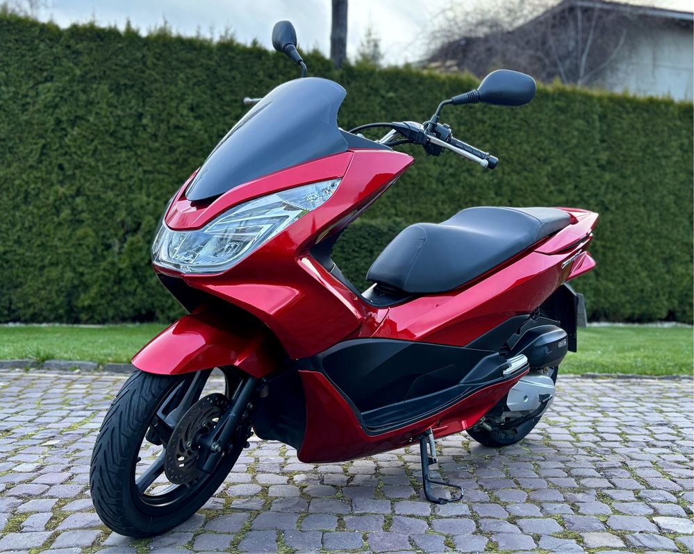 HONDA PCX 125, Kat. A1/B, skuter 125cm3! (Nie xmax, forza, burgman)