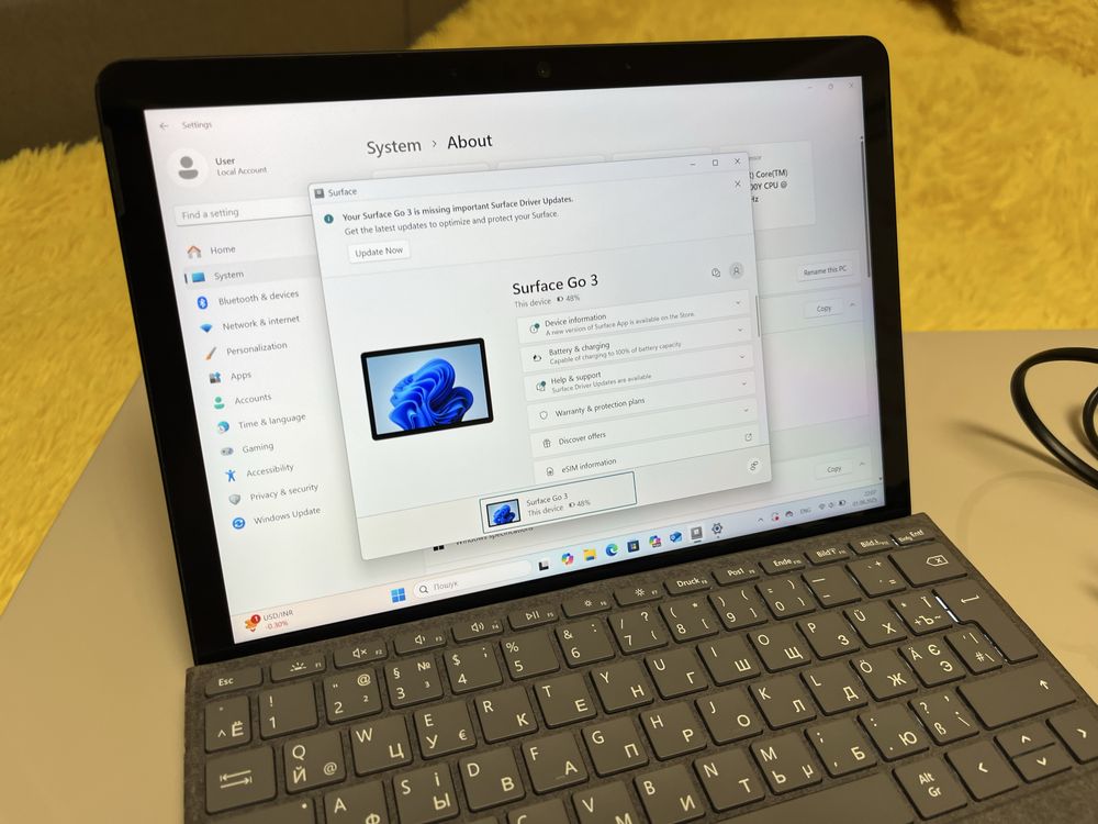 Microsoft Surface Go 3 Lte Core i3  8/128 + Surface Keyboard