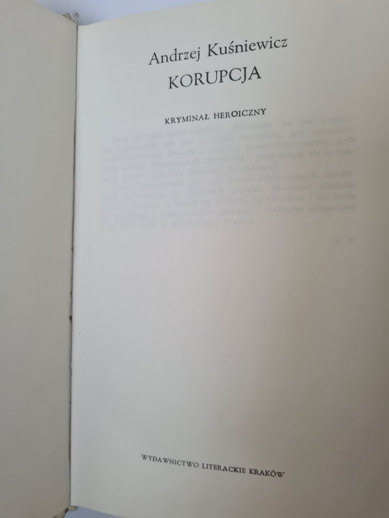 Korupcja - Andrzej Kuśniewicz. Książka