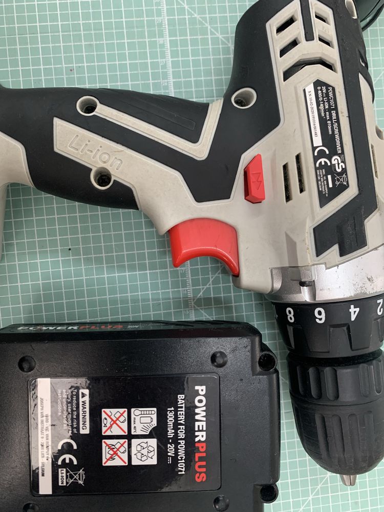 Berbequim aparafusador Powerplus POWC1071 20v Litio