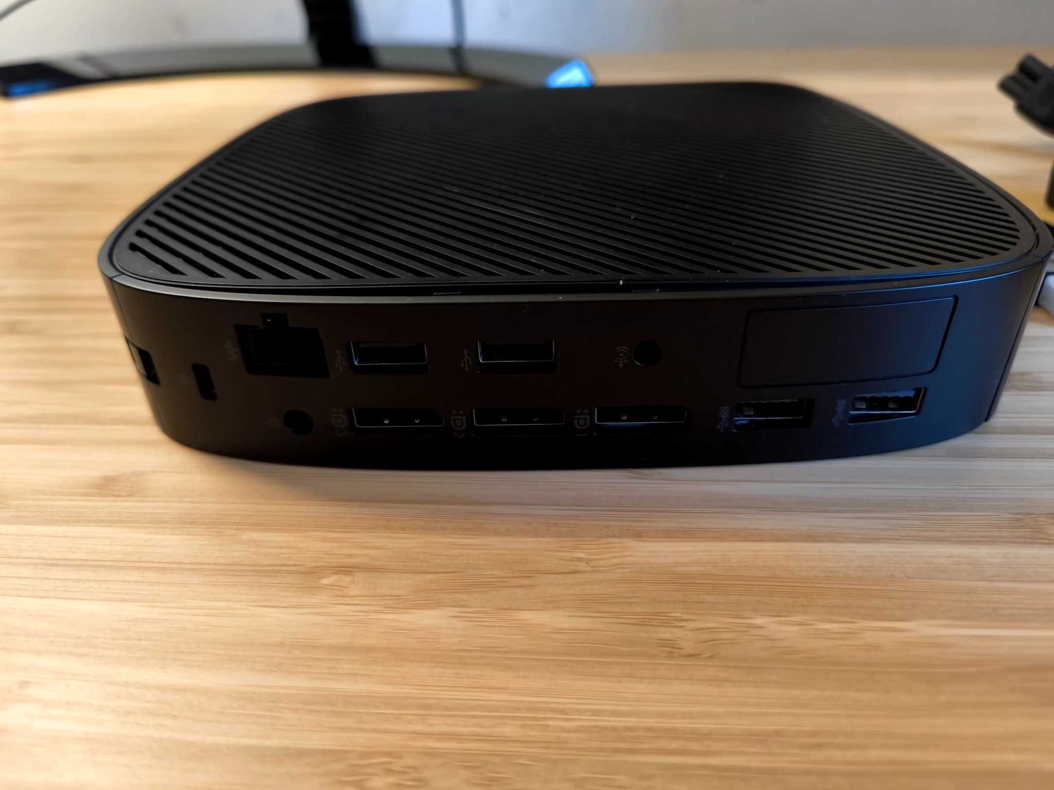 Mini PC HP Thin AMD Ryzen 3,3 Ghz 16 GB RAM DDR4 M.2 NVME