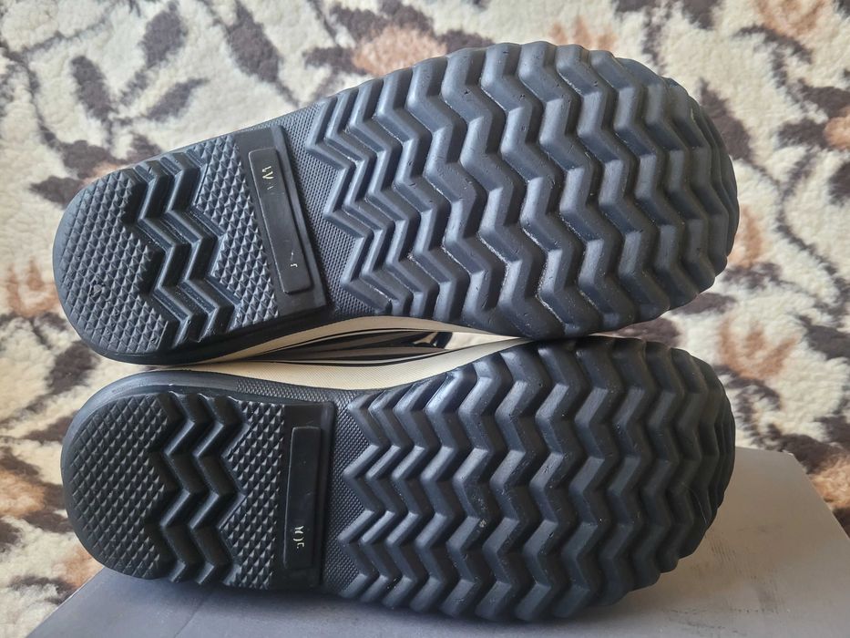 Super ciepłe wodoodporne śniegowce Sorel Carnival r.37 wkł.23 cm